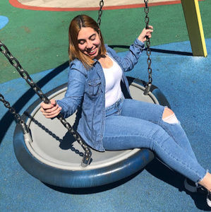 Meet your Posher, Alyssa